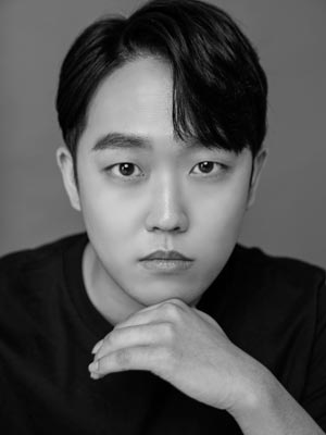 Енбин Чанг
Youngbin Chung